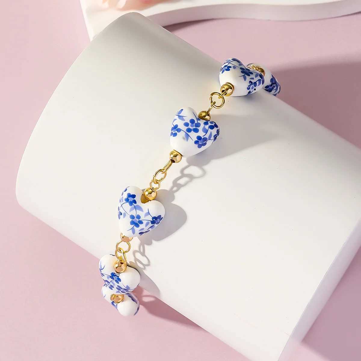 Vintage Love Heart Ceramic Beads Bracelet Fashion Blue and White Porcelain Ceramic Drop Earrings Trendy Elegant Women Jewelry H260303