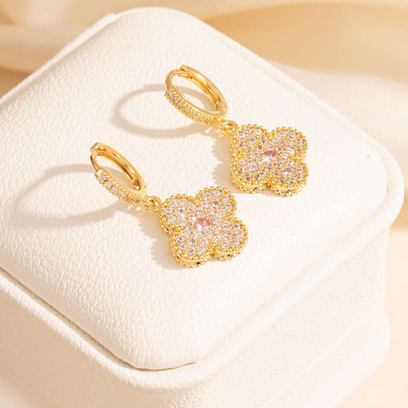 Inlaid Zirconia Ins-style OL Light Luxury High-end Exquisite Four-leaf Clover Earrings For Women