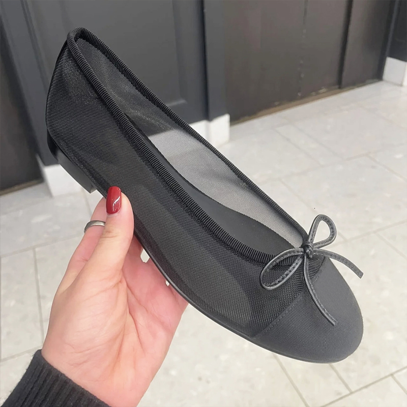 2026 Mesh Flats Top Designer Women Ballerine Shoes Girls Bow Sandals Cap Toe Mary Jane Shoes Fashion Flat Pumps Wedding Party Shoes 1057