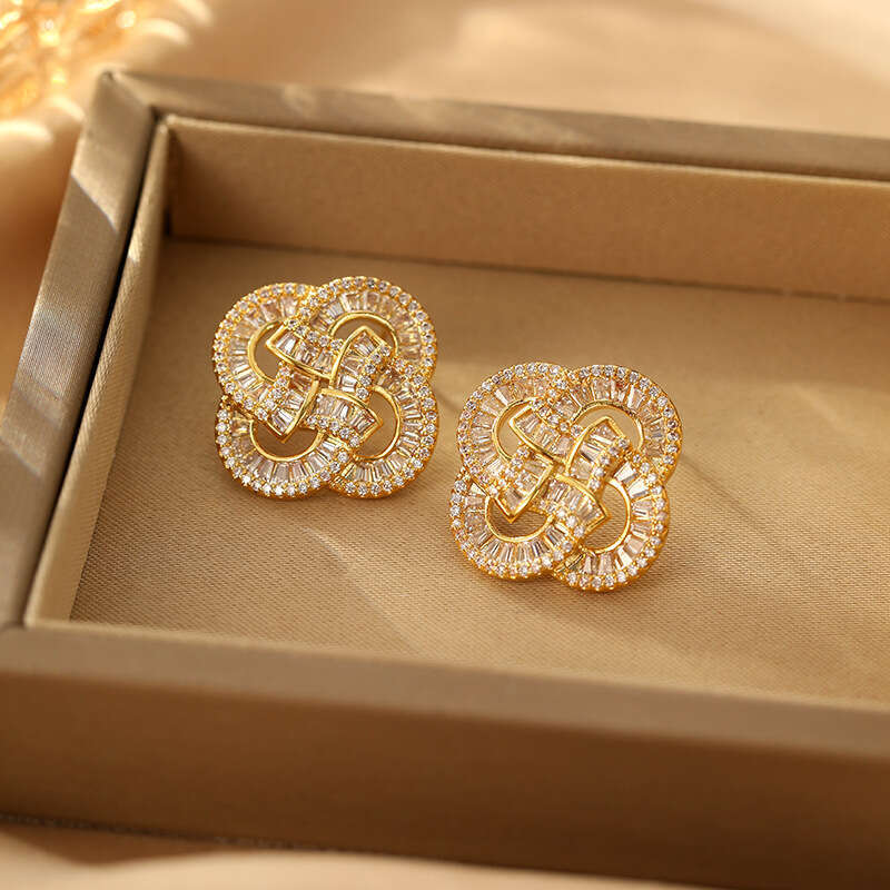 Micro-inlaid Zirconium Four-leaf Clover Studs 925 Silver Pins Light Luxury Fashionable Earrings