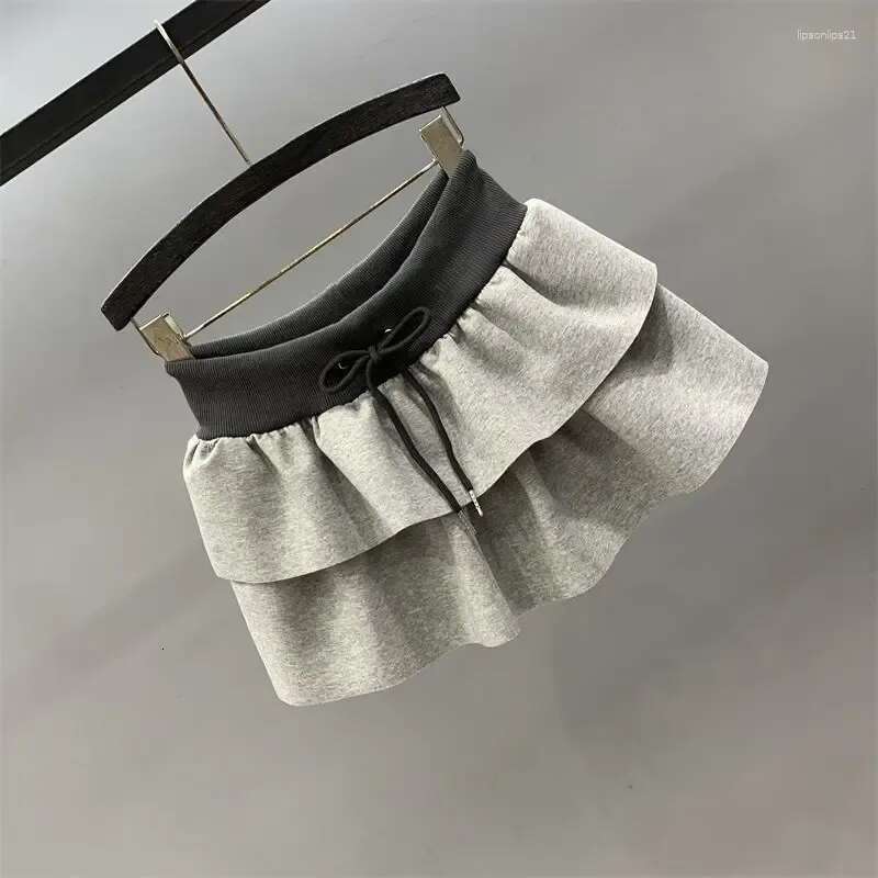 skirt Designer Womens Skirts Spring/Summer Drawstring Elastic Waist Casual Black For Women Sweet High Slim A-line Puff Cake Short Y2k mius Skirt