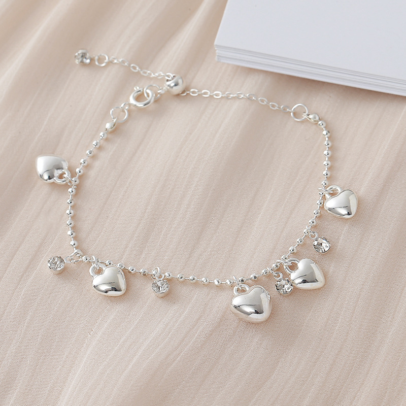 Exquisite and fashionable heart pendant bead chain bracelet, light luxury Korean style niche high-end jewelry - view 4