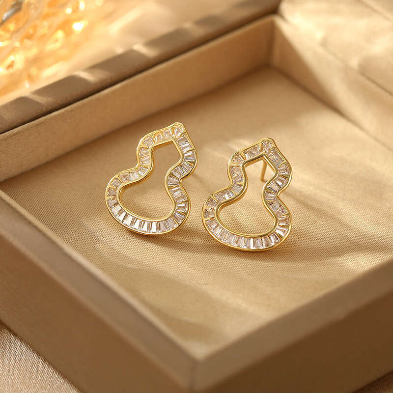 Micro-inlaid Zircon Gourd-shaped Earrings S925 Silver Pins Elegant Exquisite Hollow Design Earrings