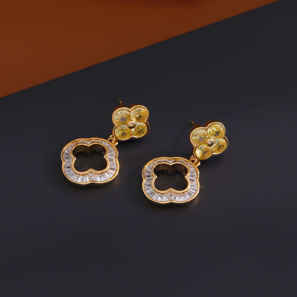 Four-leaf Clover Flower Stud Earrings For Women 925 Silver Needle With Zircon Micro-inlay Earrings