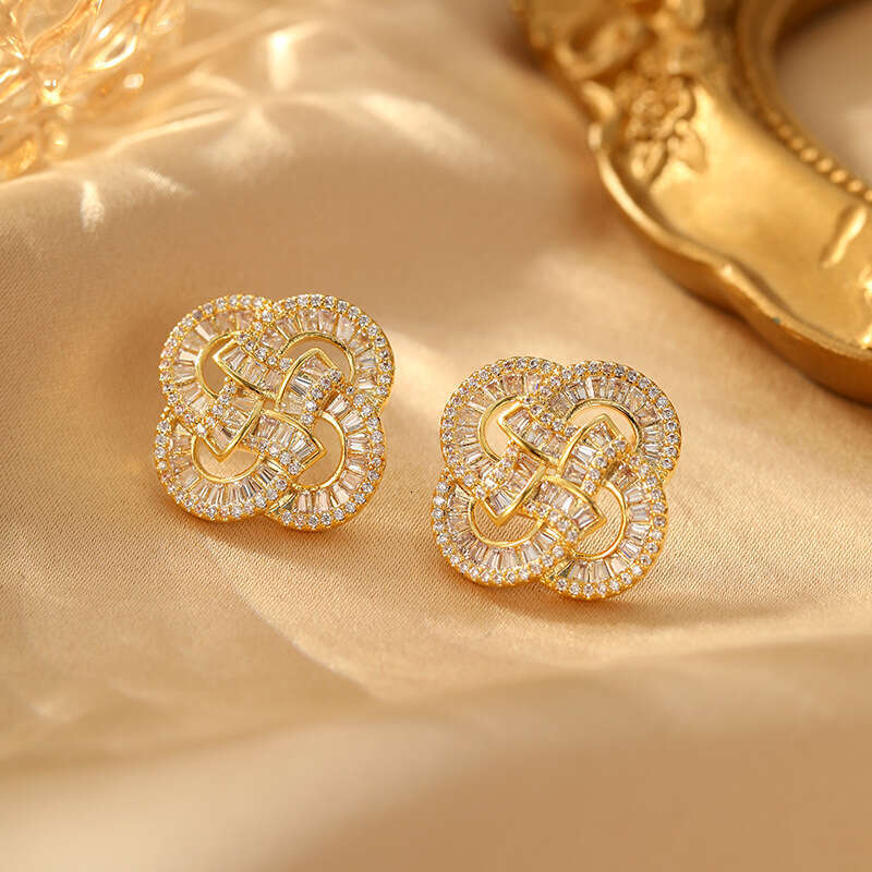 Micro-inlaid Zirconium Four-leaf Clover Studs 925 Silver Pins Light Luxury Fashionable Earrings