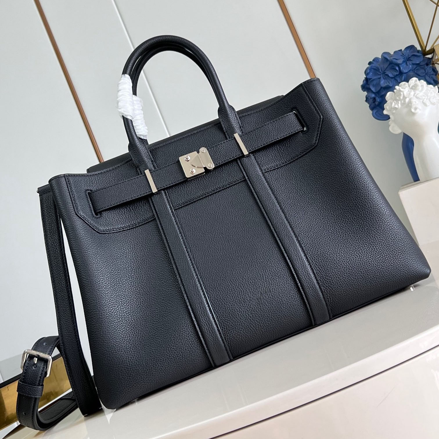 12A Georges Tote MM Handbag Fashion Designer Leather Briefcase High Quality Buckle Handbag Commuting Shoulder Bag Size 41*29*14cm