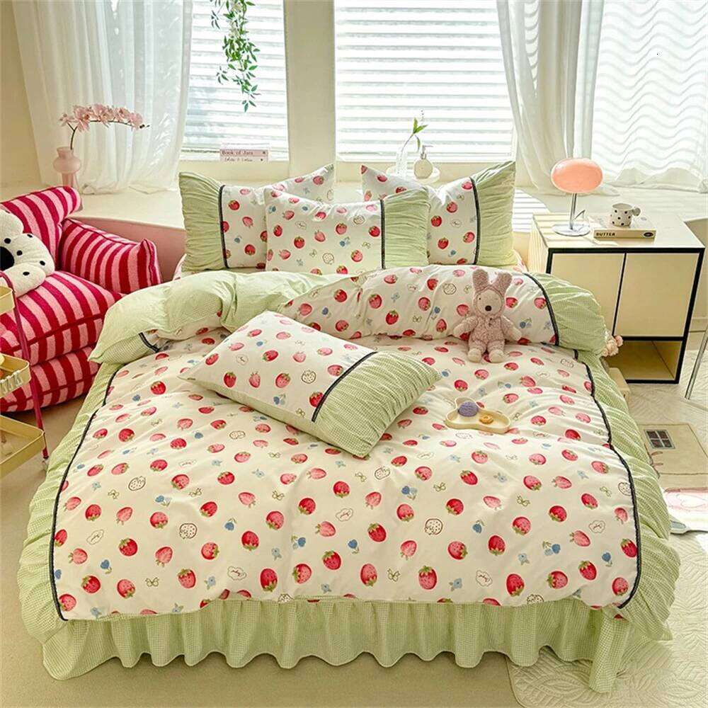 Korean Bedding Washed Cotton Four-Piece Princess Printed Comforter Soft Bed Linen Duvet Set Floral Quilt Cover W260302
