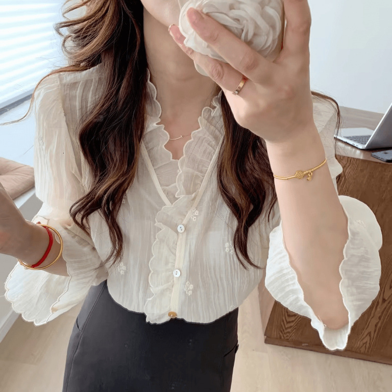 French Retro Style Designer Hoodie Lace Ruffle Polo Shirt Design Shirt Early Autumn New Sweet Designer Shirt And Elegant Top For Women