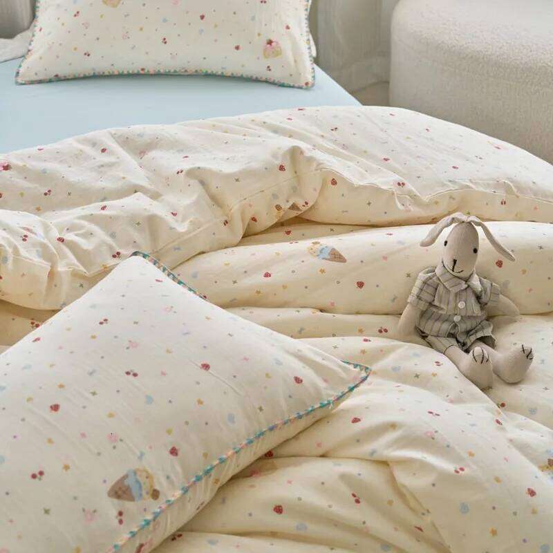 Graffiti Zoo pure four-piece set 1.5m 1.8m apartment cotton bed sheet colored edge W260302