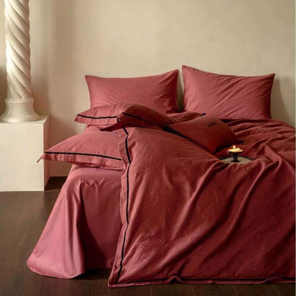 Customizable thick woven satin relief four-piece set Class A pure cotton bed sheet zipper quilt cover W260302
