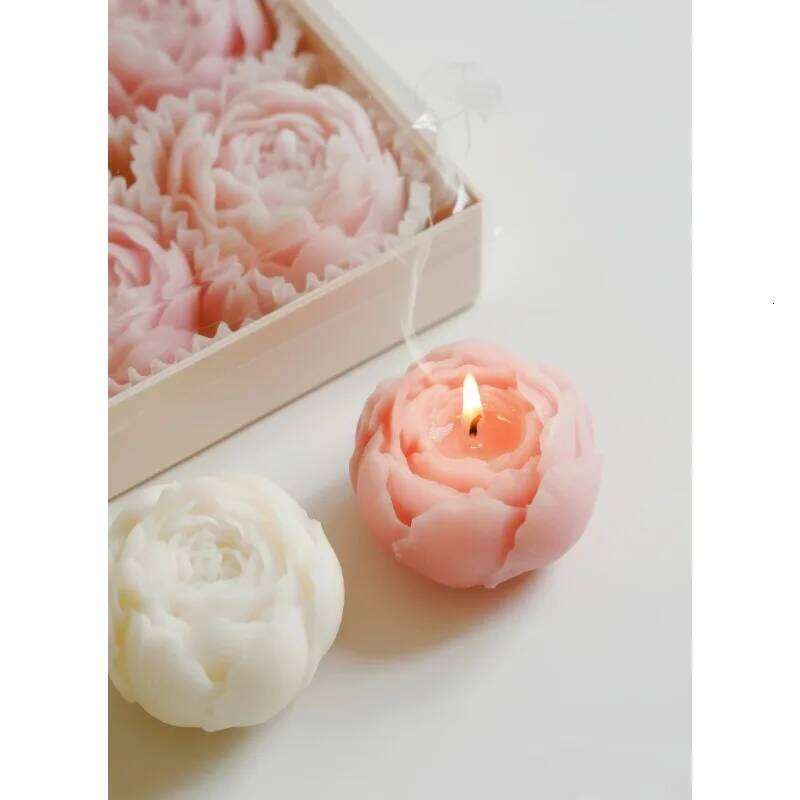 Set of 4 Pink Flower Shaped Soy Wax Gift Box Handmade Smokeless Decorative Candles for Home Decoration Birthday Wedding Gifts W260303