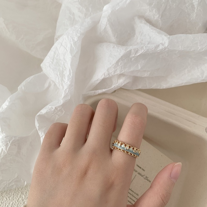 New Chinese Style Enamel Pattern Ring Vintage Traditional Floral Design Gold Plated Open Adjustable Ring Elegant Ethnic Style Jewelry Gift for Women
