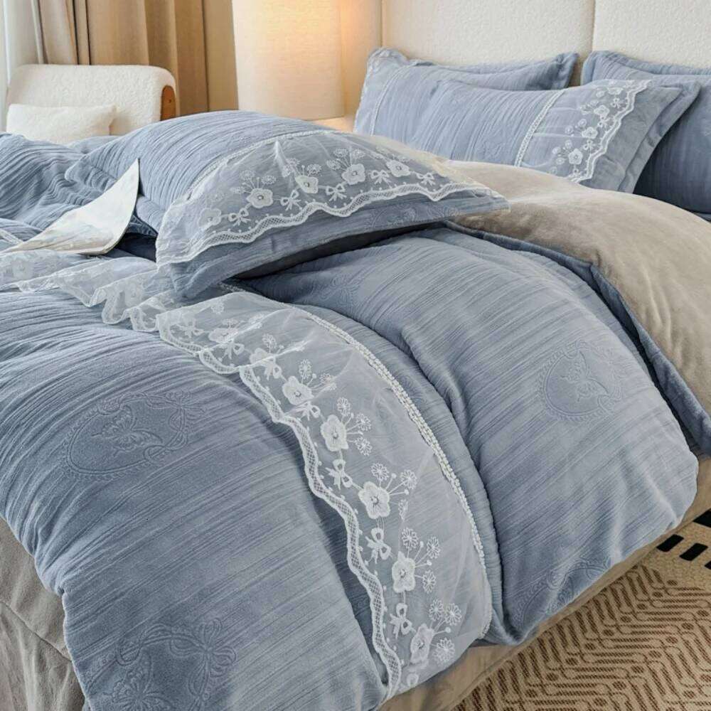 Thickened Carved Milk Velvet Bedding Bedroom Decor Coral Fleece Winter Warm Four-Piece Set Duvet Cover Pillowcase Bed Sheet W260302