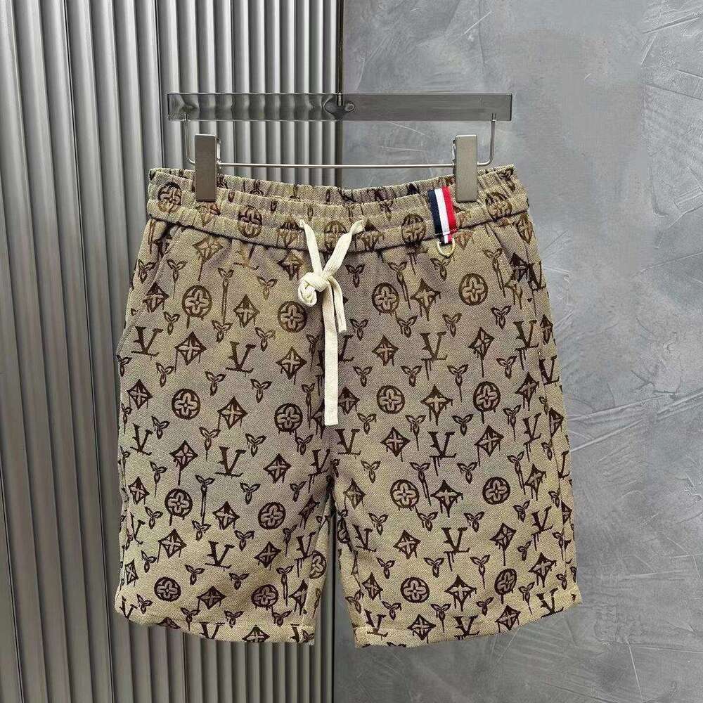 Summer New Dopamine Print Trendy Slim Fit American Style Men's Versatile Fashion Casual Sports Beach Shorts