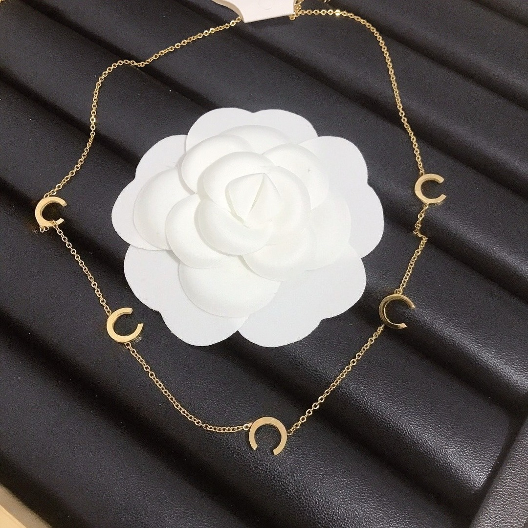 Classic Designer Bracelets Necklace Pendant Set Brand Letter Bracelet Stainless Steel Gold Plated Jewelry Gift with Box