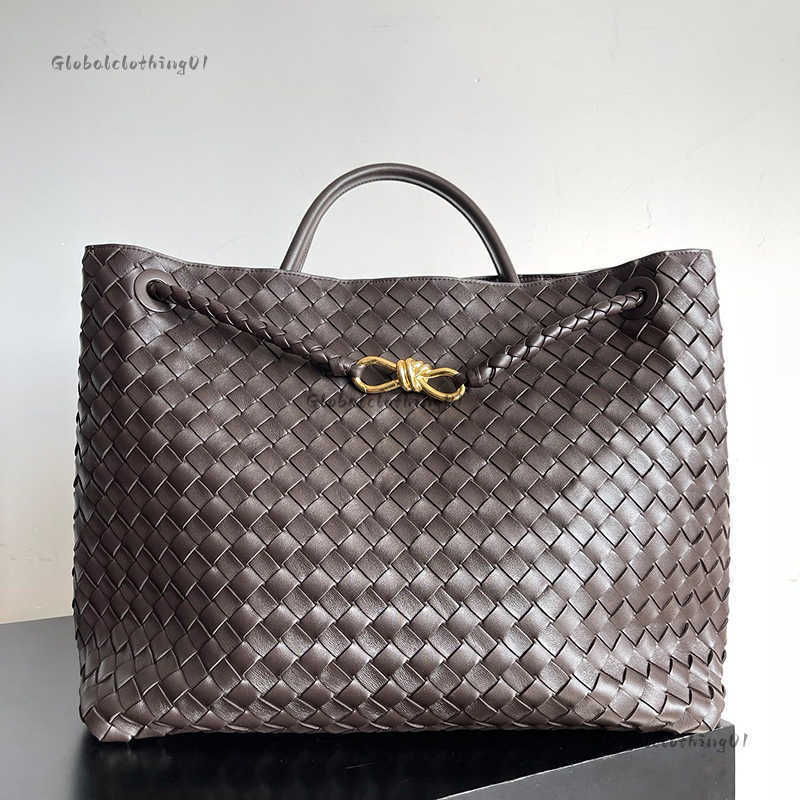 2026 Totes Totes 10A TOP Quality Large Size Andiamo Handbag Designer Tote Lambskin Lady Shopping fashionable PS genuine leather luxury bv tote bag correct letters