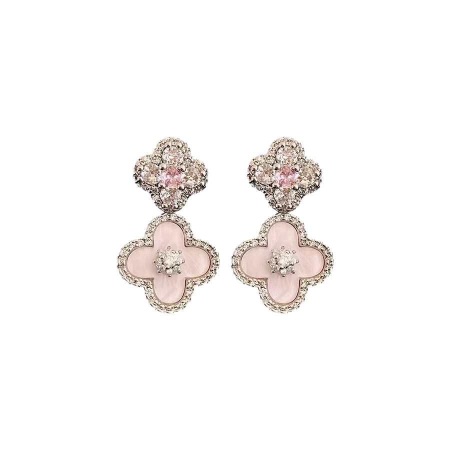 Exquisite four-leaf clover sparkling diamond stud pink shell dazzling exquisite flower earrings, high-end and elegant earrings - view 6