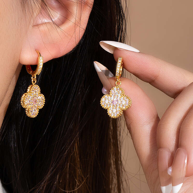 Inlaid Zirconia Ins-style OL Light Luxury High-end Exquisite Four-leaf Clover Earrings For Women