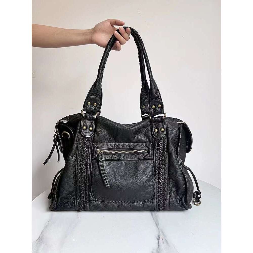 Luxury Shoulder Bags Totes Hobo Cross Border Hot Selling French Retro Motorcycle Single Crossbody Tote Large Capacity Women S Washable Bag SENYY