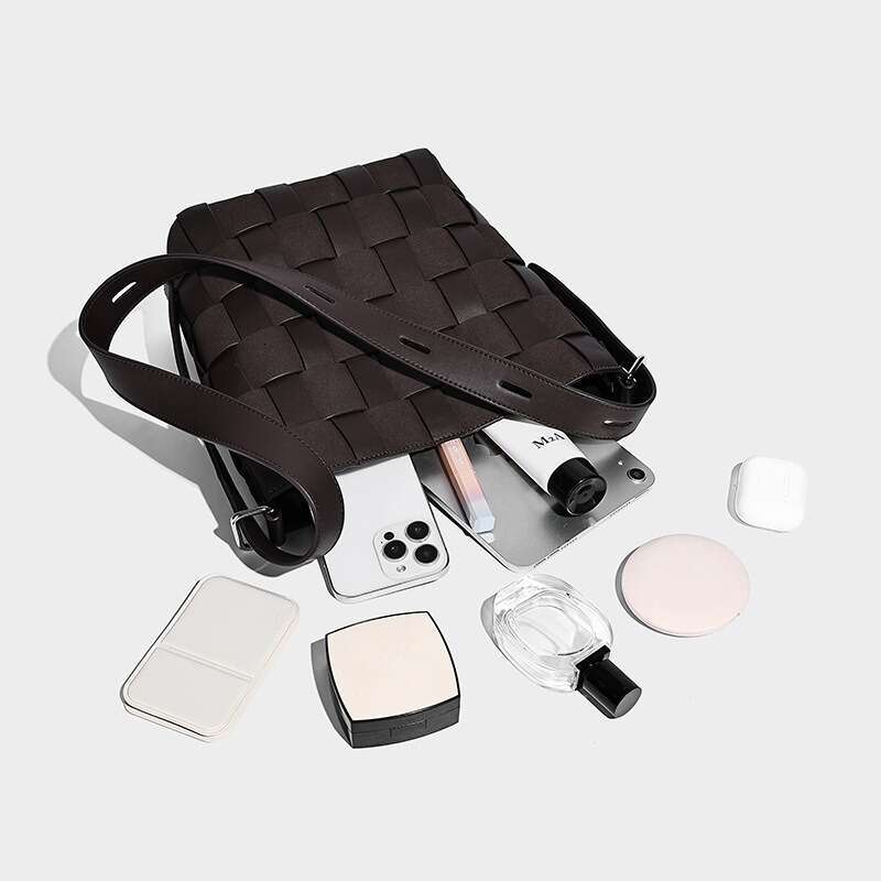 Luxury Shoulder Bags Totes Hobo Factory Direct Woven Bucket For Women New Model Large Capacity Mother Daughter Commuter Shoulder Bag Crossbody SENYY