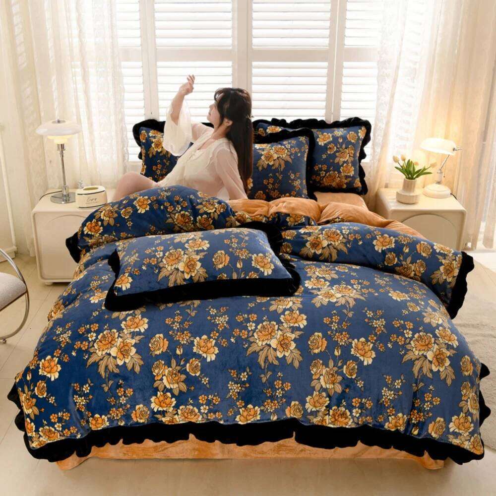 Korean Style Milk Velvet Four-Piece Thickened Winter Warm Soft Duvet Quilt Cover Bed Sheet Pillowcase Bedding Set W260302