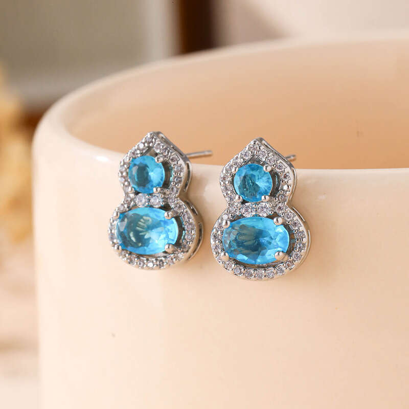 French-style Vintage Zircon-inlaid Gourd Earrings Light Luxury Exquisite And Fashionable Versatile Earrings