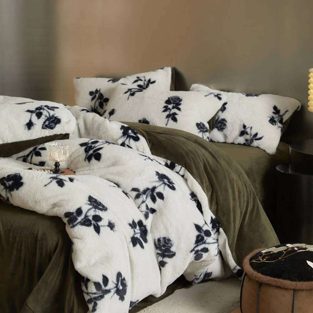 Retro Plant PrintED Rabbit Plush Quilt Cover Pillowcase Bed Sheet Four-Piece Thickened Winter Warm Coral Fleece Bedding Set W260302 W260302