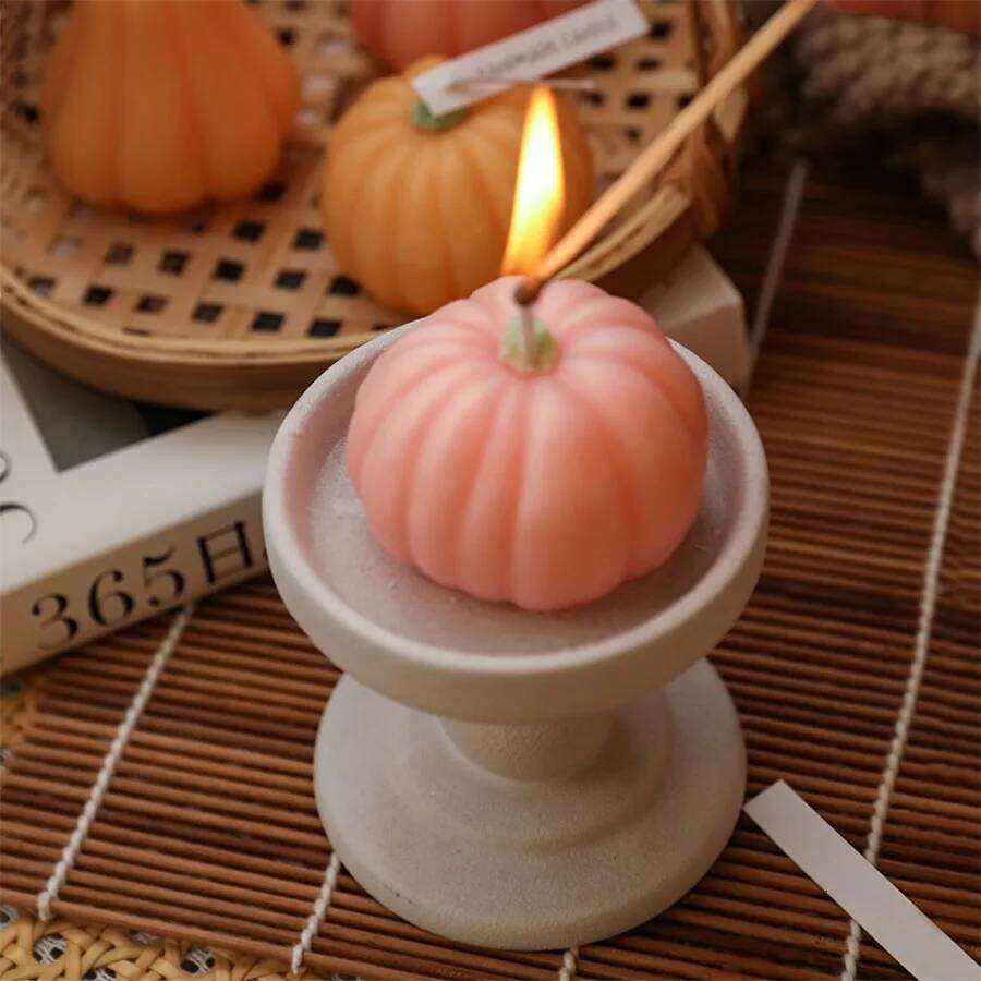 1pc Pumpkin Shaped Scented Candle Handmade Wax Home Party Table Decoration for Decorations and Halloween Gifts W260303