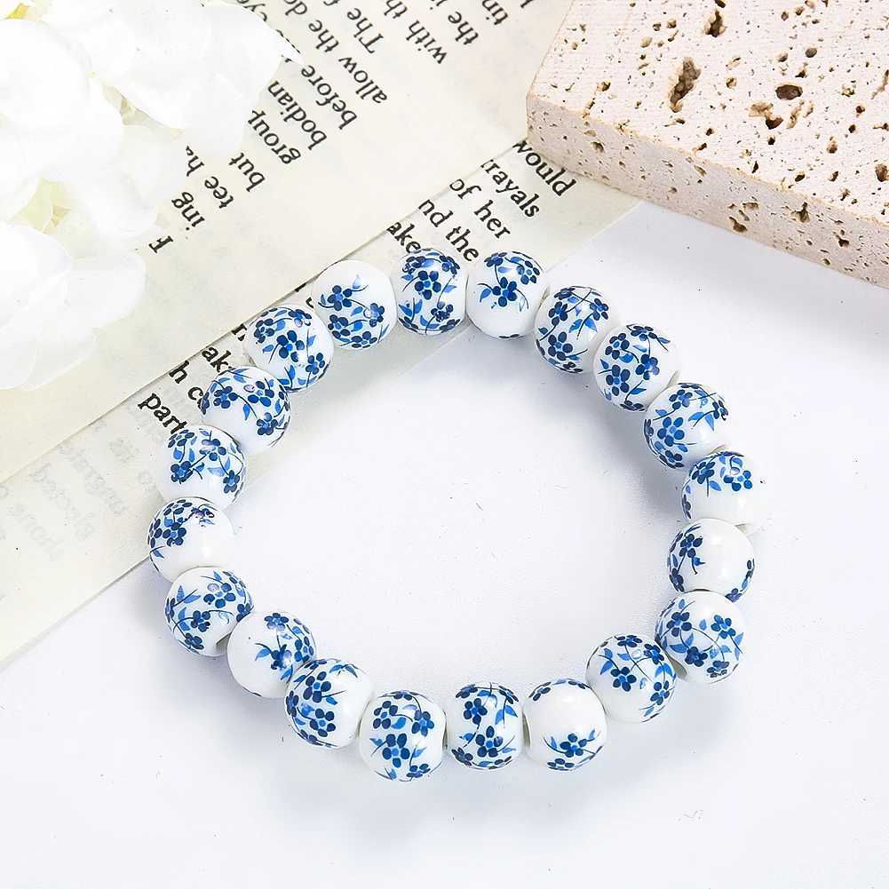 Chinese Style Blue and White Porcelain Beads Bracelet for Women Classical Simple Blue Pattern Bracelets Girls Charm Jewelry Gift H260303