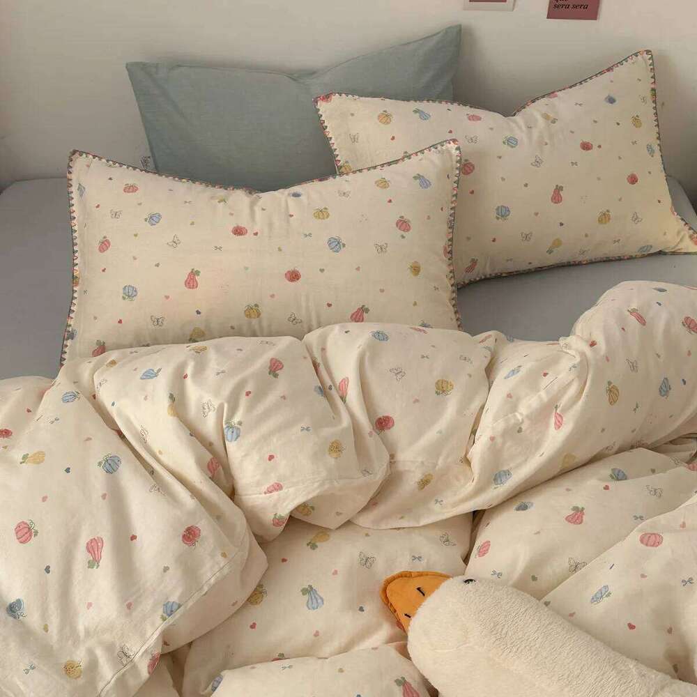 Graffiti Zoo pure four-piece set 1.5m 1.8m apartment cotton bed sheet colored edge W260302