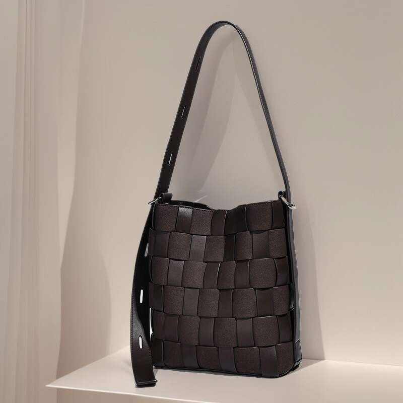 Luxury Shoulder Bags Totes Hobo Factory Direct Woven Bucket For Women New Model Large Capacity Mother Daughter Commuter Shoulder Bag Crossbody SENYY