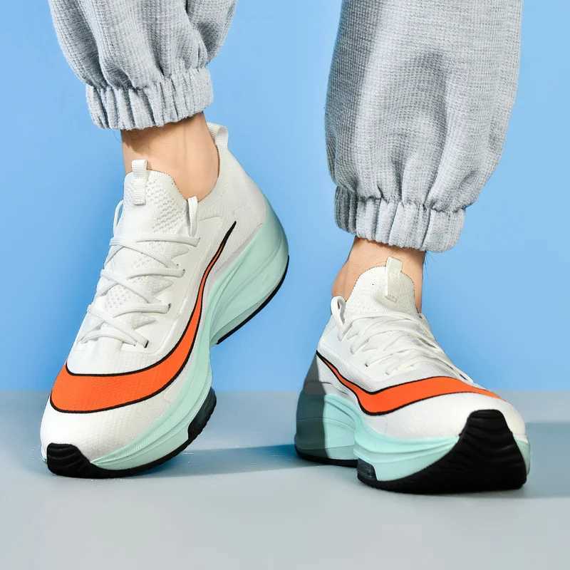 Mens casual shoes Running shoes non-slip flexible high elastic thick sole light breathable running shoes for men K260303