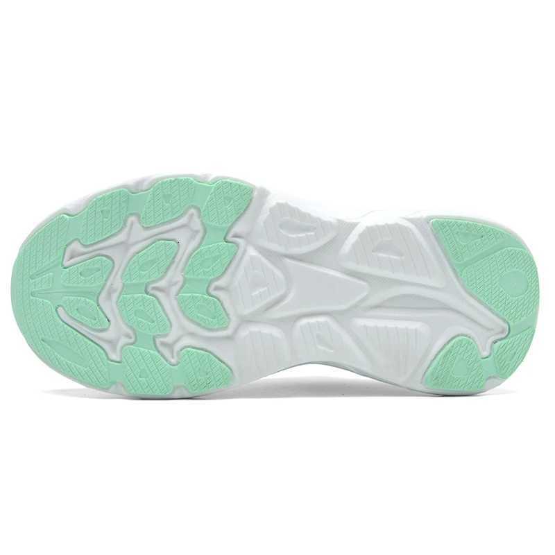 Fashionable Mens and Womens Running shoes Breathable and Comfortable Casual sports shoes 9 K260303
