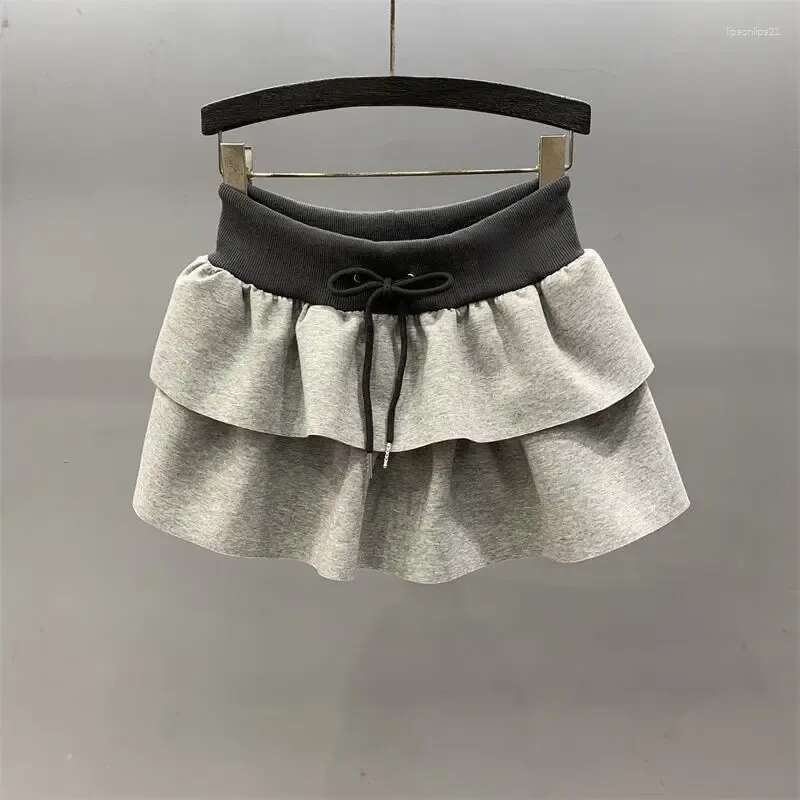 skirt Designer Womens Skirts Spring/Summer Drawstring Elastic Waist Casual Black For Women Sweet High Slim A-line Puff Cake Short Y2k mius Skirt