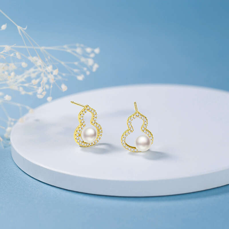 Zircon Hollow Gourd Earrings For Women Simple And Elegant Ear Jewelry Unique Design With Imitation Pearls Trendy Accessories