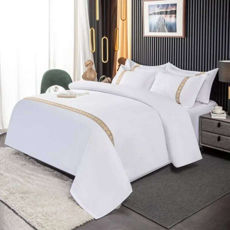 New 140g twill thickened four-piece linen pure white single quilt set webbing hotel bed and breakfast W260302