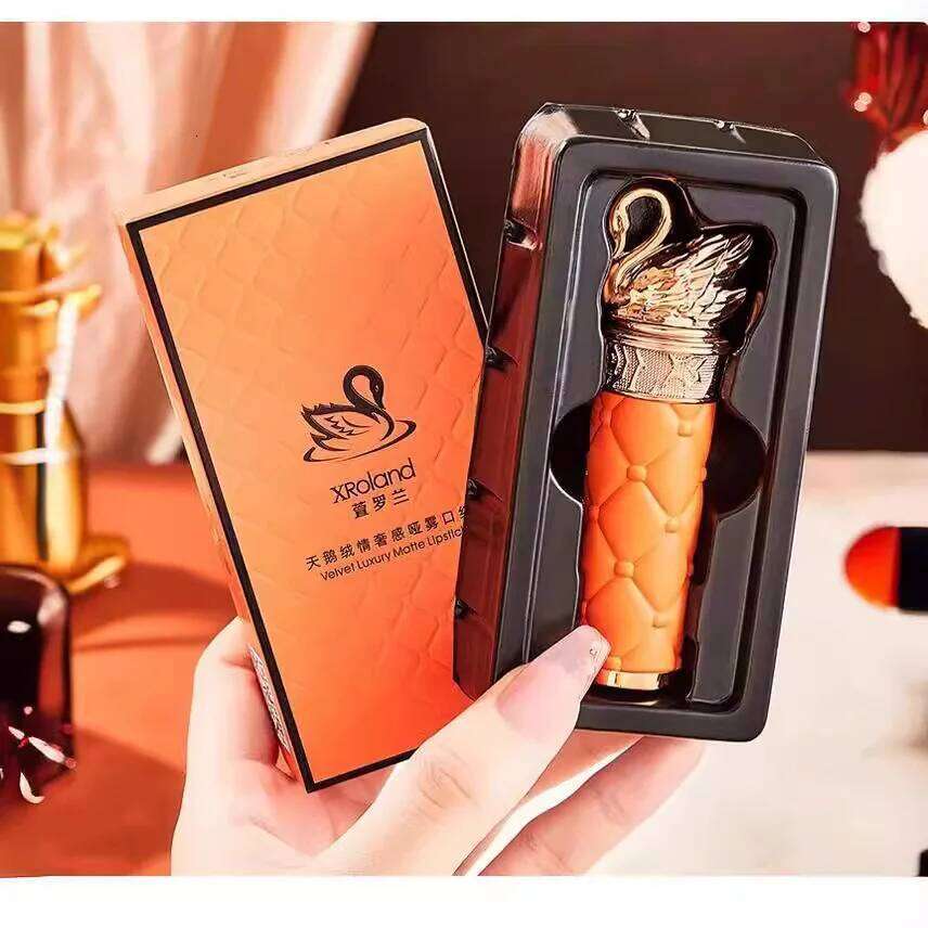 Swan Velvet Lipstick Waterproof Long Lasting Red Matte Korean Full Coverage Lip Makeup H260302