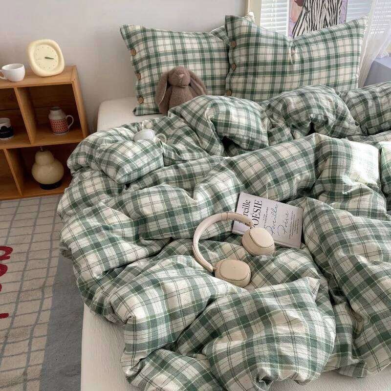 2025 Winter New Year's Plaid Stripe Double Flower Cloud Kapok Four-Piece Set Button Dormitory Bedding Kit W260302