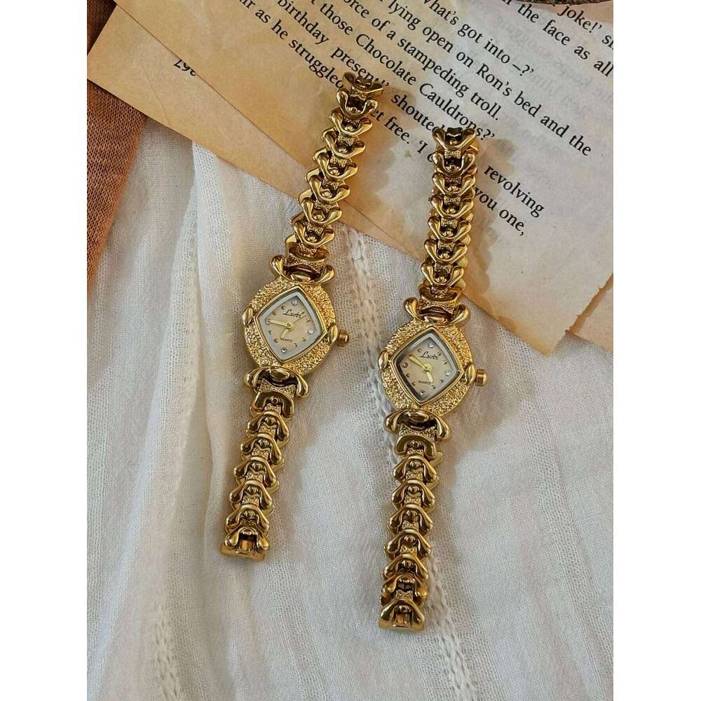 1 Piece New French-Style Gold Vintage Copper Alloy Strap, Elegant Niche, with a Sense of Sophistication, Fashionable, Simple, Luxurious, Elegant, Comp