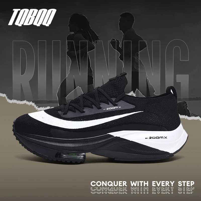 Professional Carbon Plate Running Shoes Ultra-Light Racing Shoes for Marathon Training High Energy Return Cushioning Men Women K260303