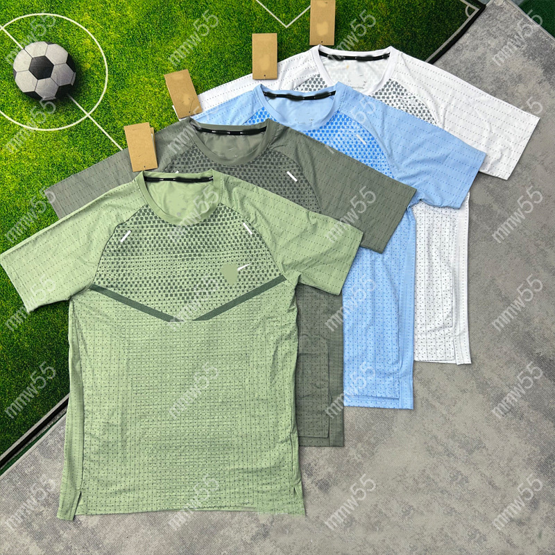 Sports suit, quick-drying and breathable short-sleeved shorts with stretch fabric, suitable for physical fitness tests and track and field training, as well as running