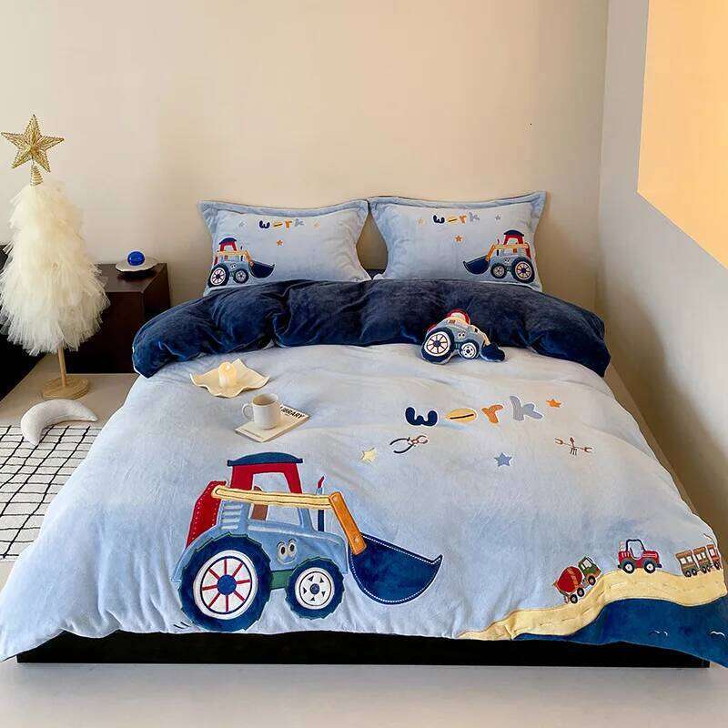 High End Three-dimensional Embroidered Milk Velvet Four Piece Set Cartoon Biscuit Pattern Winter Warm Duvet Cover Bed Sheet W260302