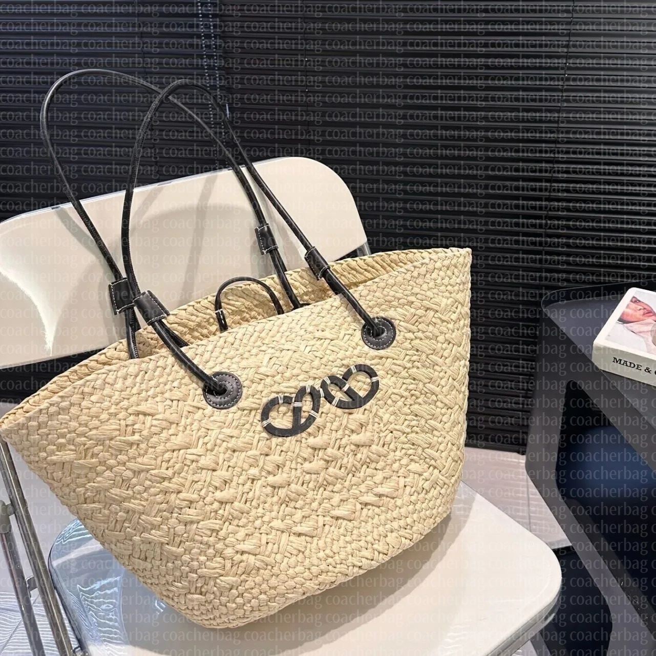 beach bag Grass woven loewed shandbag for women with large summer appearance single shoulder beach bag vacation, woven bag han vegetable loewehandbagity