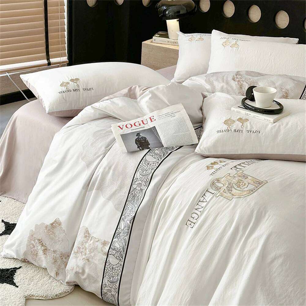 Light Luxury Four-Piece Set Bedding Sets Quilt Covers Home Duvet Cover Pillowcases Single Couple Bedsheet Double Size Bed Linen W260302