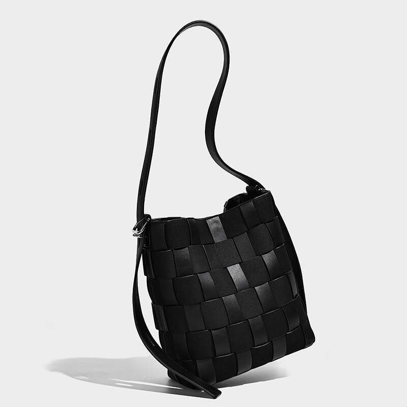 Luxury Shoulder Bags Totes Hobo Factory Direct Woven Bucket For Women New Model Large Capacity Mother Daughter Commuter Shoulder Bag Crossbody SENYY