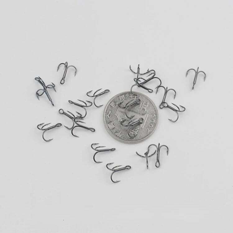 Three hooks carbon steel micro-object anchor horse white strip Luofei mouth Luya fish ultra-small fly hook Z260228