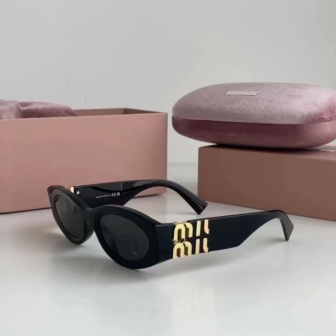 Designer Sunglasses Men sunglases designer women Metal Letters Classic Frame Glasses Leopard Head Composite Metal Rimless Optical Frame Sunglasses good