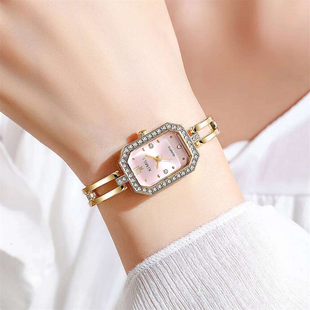 Ladies Fashion And Simple Diamond-Encrusted British Watch Casual Stainless Steel Gold Bracelet Women's Dress Gift Wristwatch XJ260303