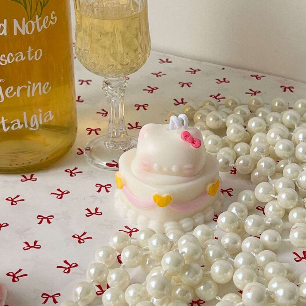 KT Cute Ice Cream Cake Scented Candle Niche High-end Ornament Birthday Gift Souvenir Photography Prop W260303