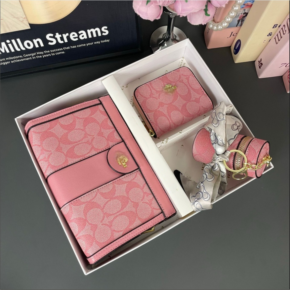 2026 New Designer Wallet Women Wallet Bag Designer Cardholder for Women Shoulder Bag Designer Gift Purse Luxury Designer Bag Women Purse Cardholder 100